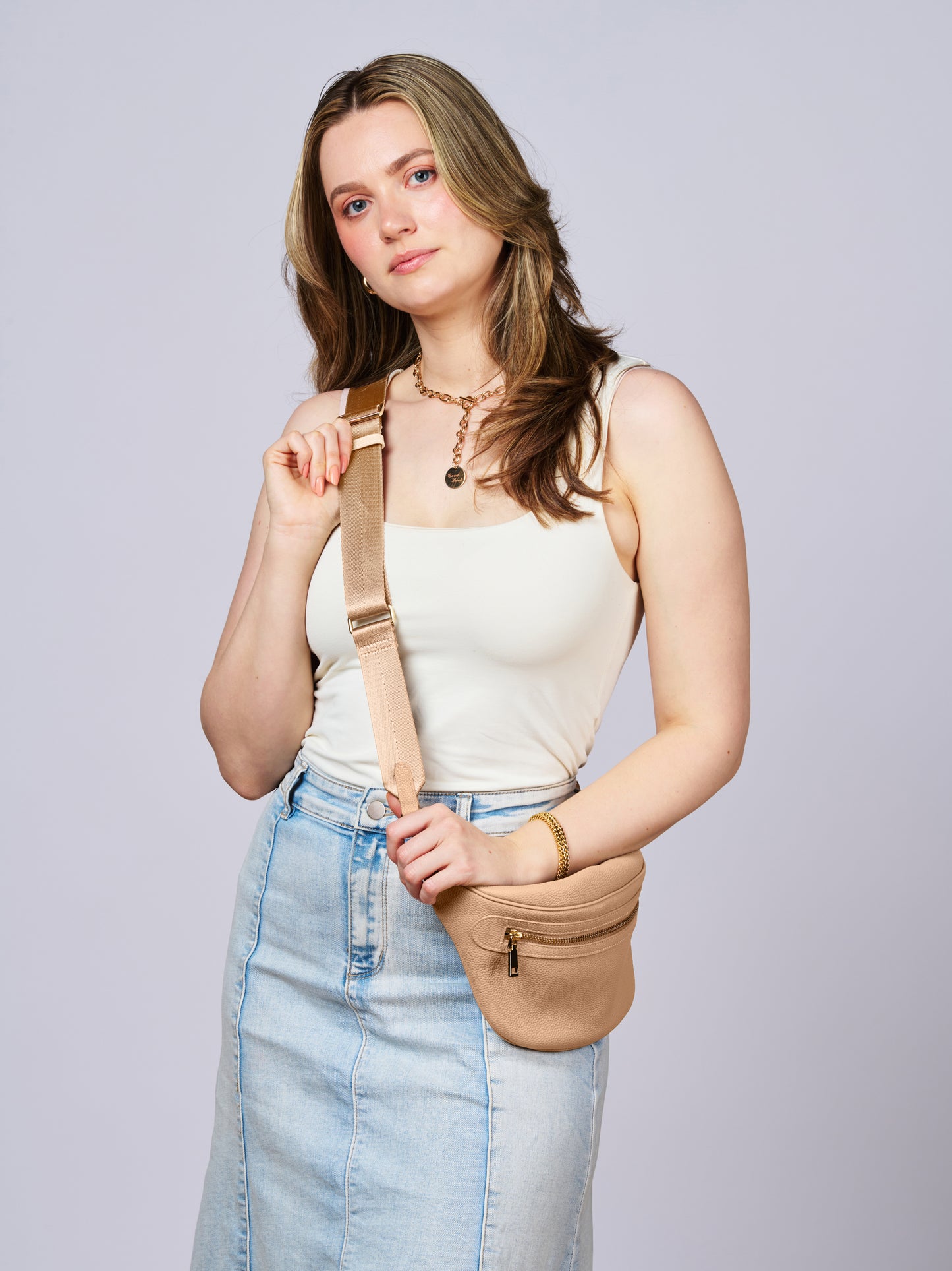 Mel Leather Sling Bag Tan